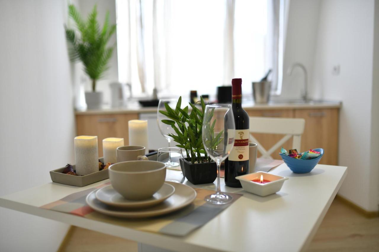 West In Apartments Čačak Kültér fotó