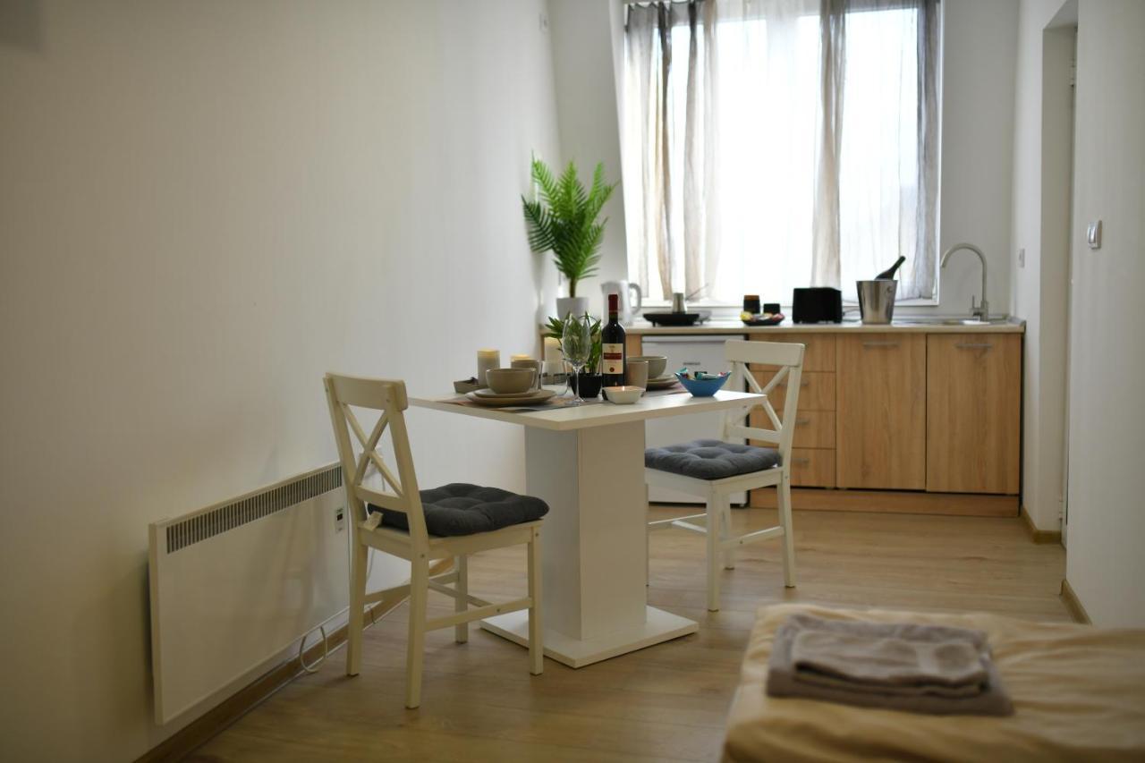 West In Apartments Čačak Kültér fotó